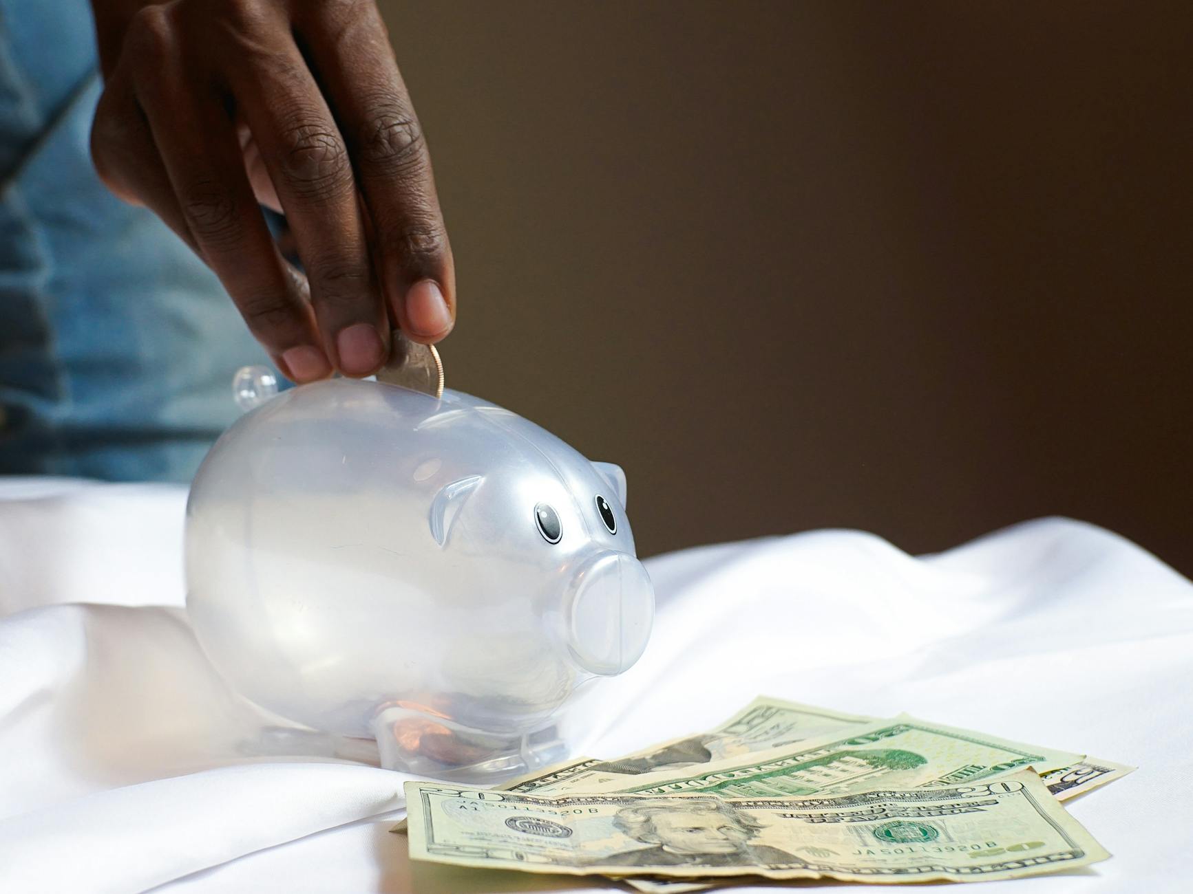 Best High-Yield Savings Accounts and Money Market Funds in 2026: Rates Above 4.5%