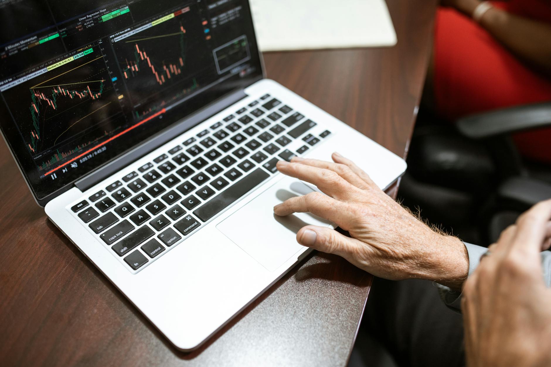 REITs: The $100 Entry Point to Real Estate Investing