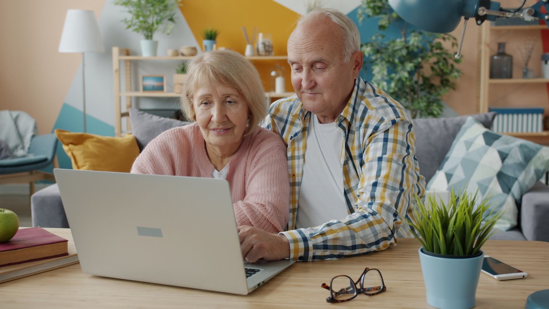 401(k) Balance Benchmarks by Age and Income Level