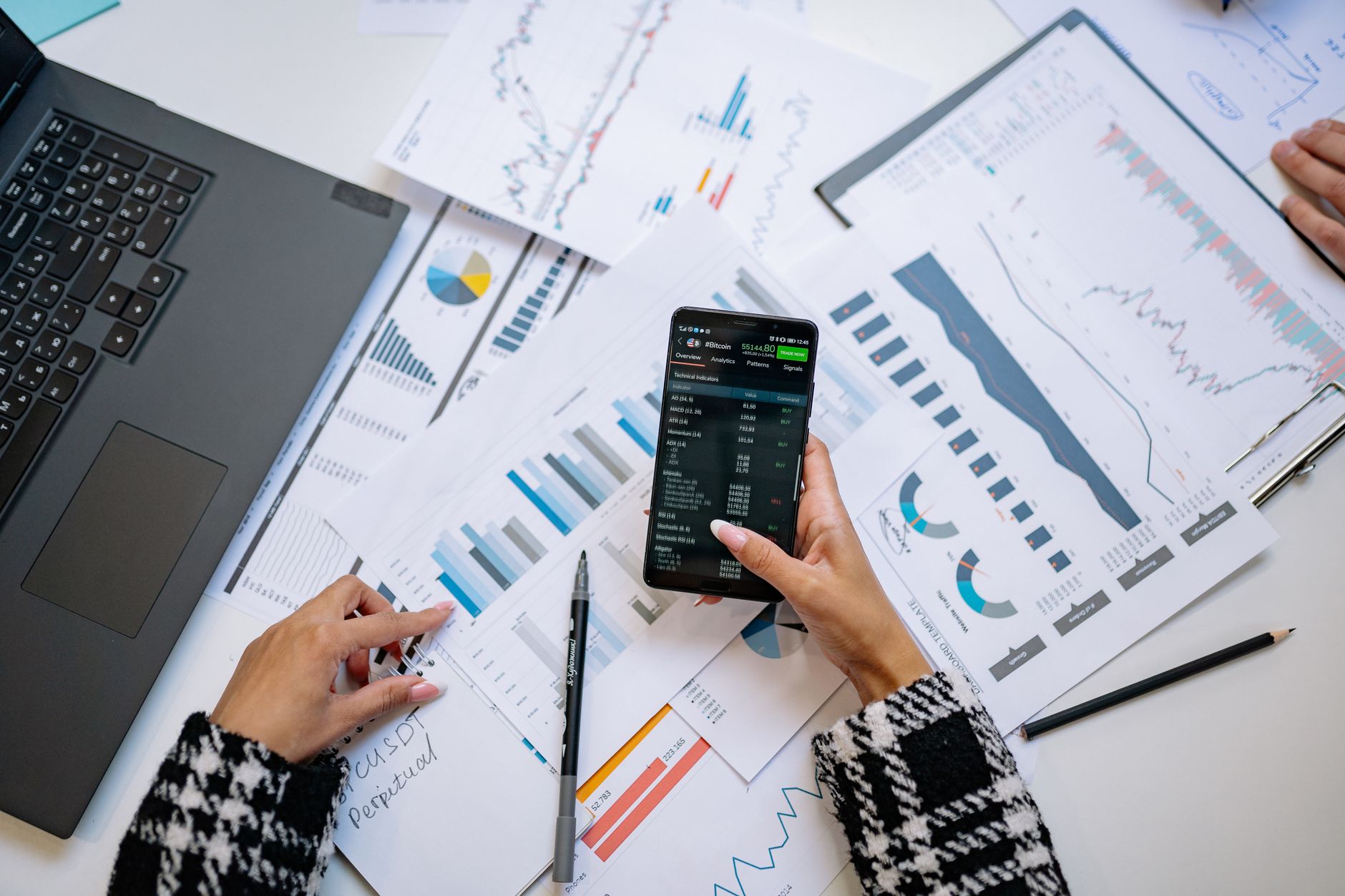2026 Mortgage Rates vs Historical Market Returns: The Numbers